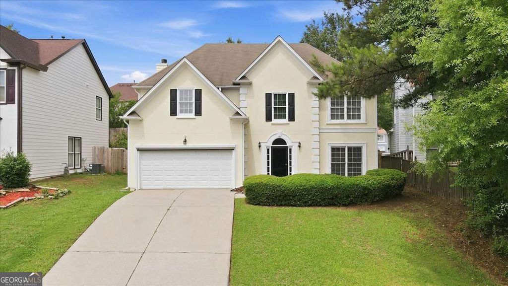 1082 Glen Chase Drive, Lawrenceville, GA 30044
