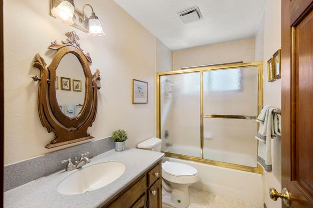 2254 Country Club Dr, Arnold, CA 95223