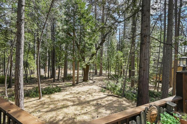 2254 Country Club Dr, Arnold, CA 95223