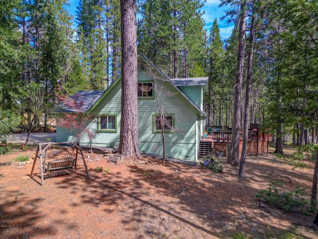 2254 Country Club Dr, Arnold, CA 95223