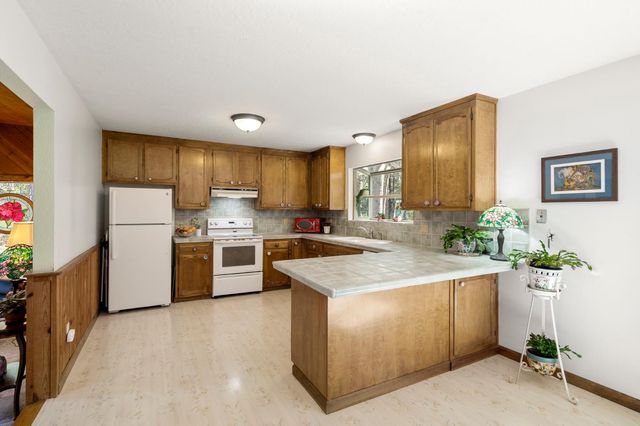 2254 Country Club Dr, Arnold, CA 95223