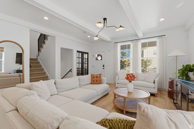 11151 S CHEVIOT HILLS LN, South Jordan, UT 84009