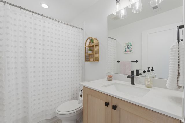 11151 S CHEVIOT HILLS LN, South Jordan, UT 84009