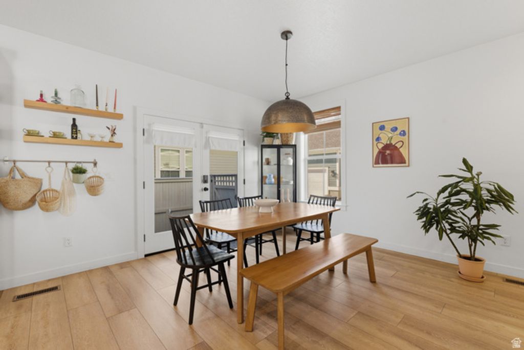 Image 19 of property listing at 11151 S CHEVIOT HILLS LN, South Jordan, UT 84009