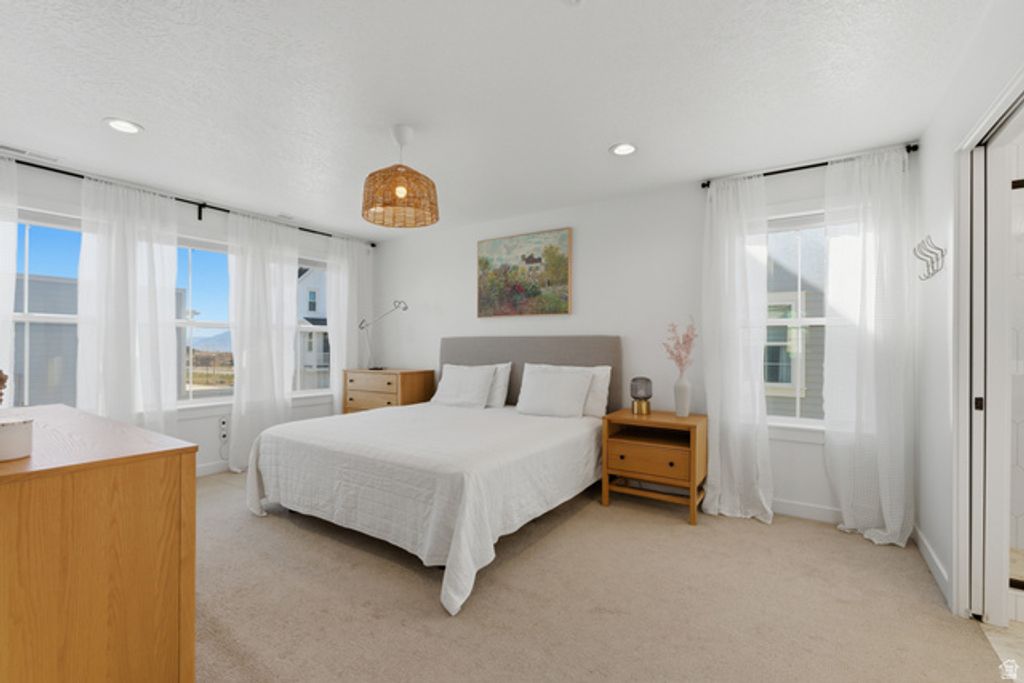 Image 23 of property listing at 11151 S CHEVIOT HILLS LN, South Jordan, UT 84009