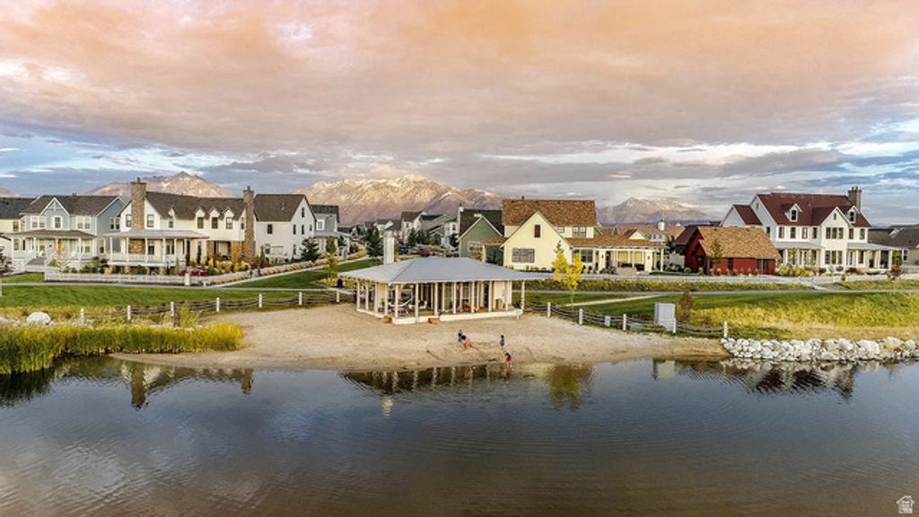 Image 59 of property listing at 11151 S CHEVIOT HILLS LN, South Jordan, UT 84009