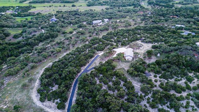 935 SPRING BRANCH RD, Spring Branch, TX 78070
