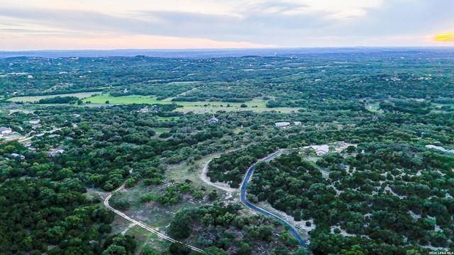 935 SPRING BRANCH RD, Spring Branch, TX 78070
