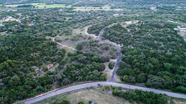 935 SPRING BRANCH RD, Spring Branch, TX 78070
