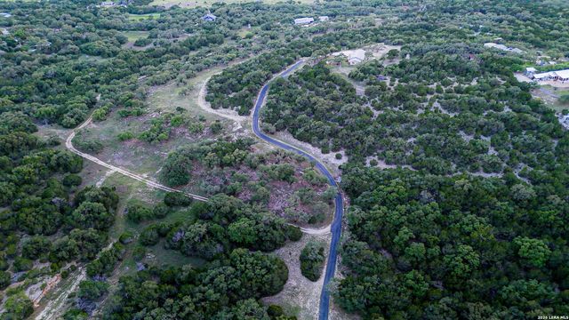 935 SPRING BRANCH RD, Spring Branch, TX 78070