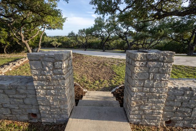935 SPRING BRANCH RD, Spring Branch, TX 78070