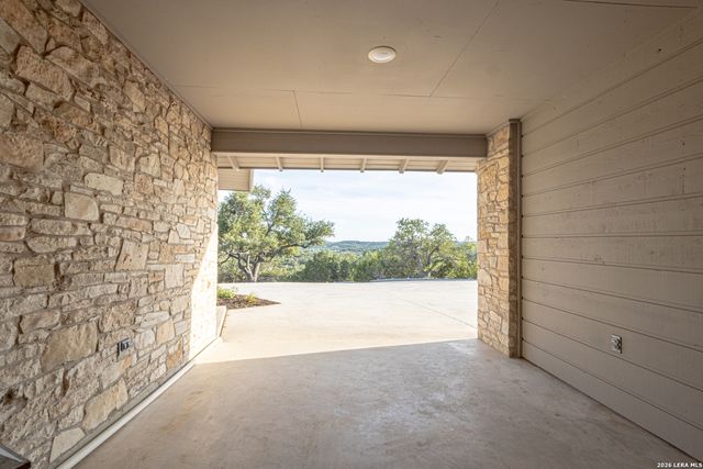 935 SPRING BRANCH RD, Spring Branch, TX 78070