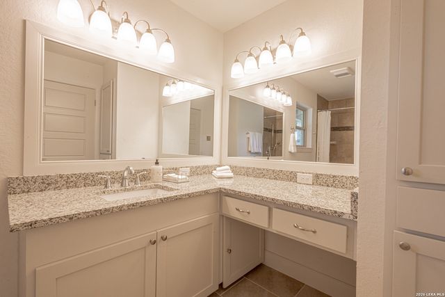 935 SPRING BRANCH RD, Spring Branch, TX 78070