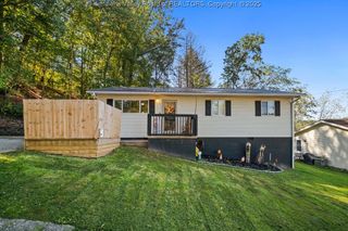 5414 Sierra Lane, Cross Lanes, WV 25313