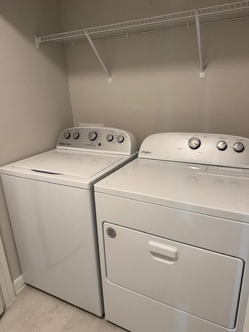 1580 BISCAYNE DRIVE, Port Charlotte, FL 33953