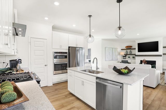 1284 Drury Drive, Westfield, IN 46074