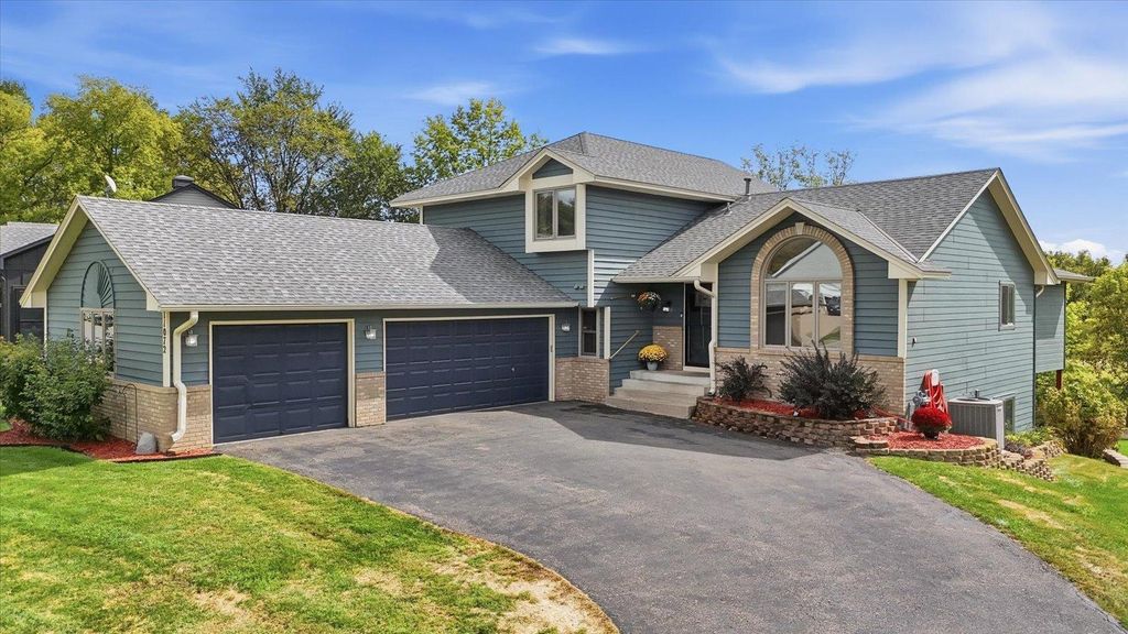 11072 190th Avenue NW, Elk River, MN 55330 — exterior