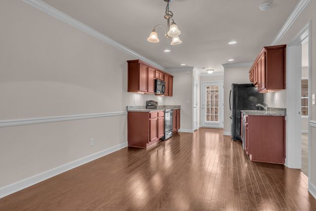 1040 Charlie Daniels Pkwy Apt 137, Mount Juliet, TN 37122