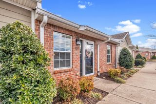 1040 Charlie Daniels Pkwy Apt 137, Mount Juliet, TN 37122