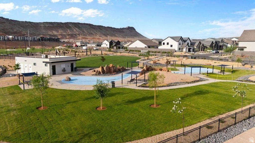 Image 29 of property listing at 1886 S QUEENS GARDEN DR, Washington, UT 84780