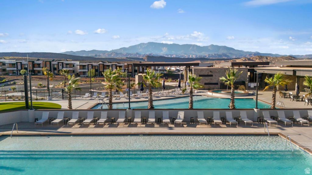 Image 32 of property listing at 1886 S QUEENS GARDEN DR, Washington, UT 84780