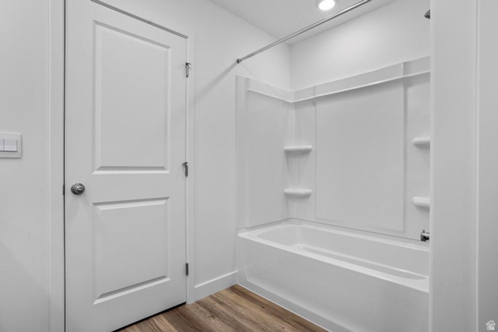 Image 7 of property listing at 1886 S QUEENS GARDEN DR, Washington, UT 84780