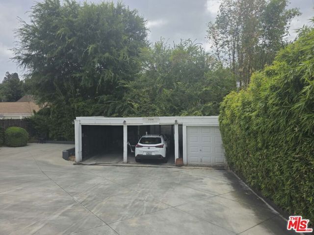 2500 Hyperion Avenue, Silver Lake, CA 90027