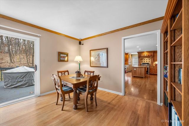 5N490 Hidden Springs Drive, St. Charles, IL 60175