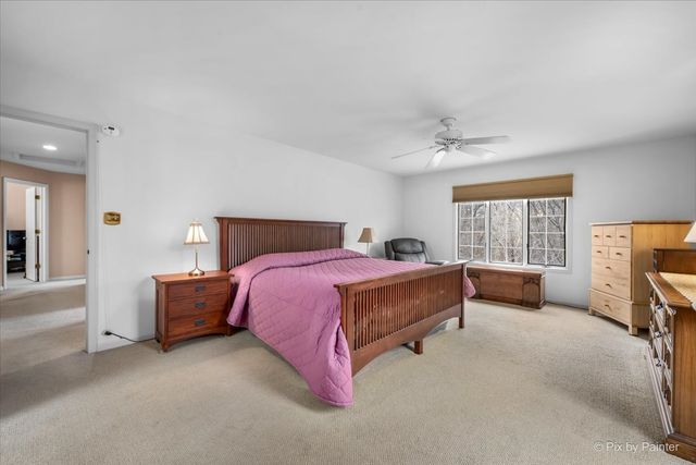 5N490 Hidden Springs Drive, St. Charles, IL 60175