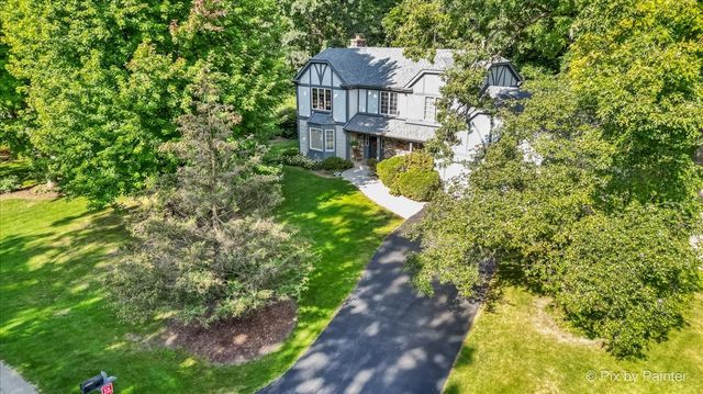 5N490 Hidden Springs Drive, St. Charles, IL 60175