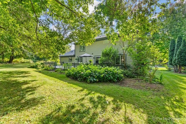 5N490 Hidden Springs Drive, St. Charles, IL 60175