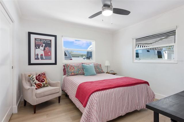 715 44TH AVENUE NE, St Petersburg, FL 33703