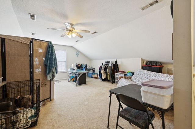 2564 Leprechaun Ln, Clarksville, TN 37042