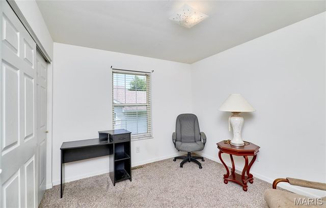 1217 White Oak Court, Troy, MO 63379