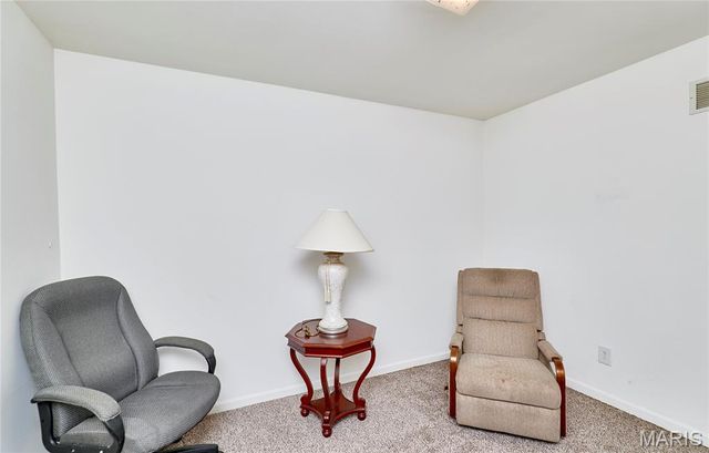1217 White Oak Court, Troy, MO 63379