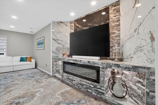 1761 Hamilton Road, Okemos, MI 48864