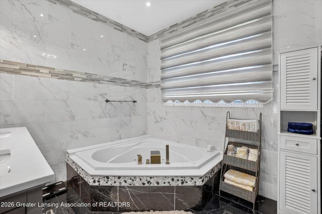 1761 Hamilton Road, Okemos, MI 48864