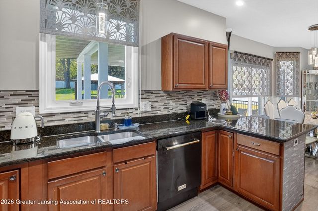 1761 Hamilton Road, Okemos, MI 48864