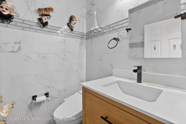 1761 Hamilton Road, Okemos, MI 48864