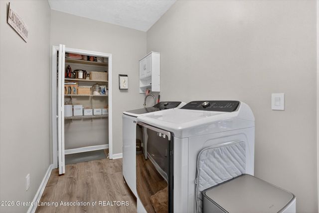 1761 Hamilton Road, Okemos, MI 48864