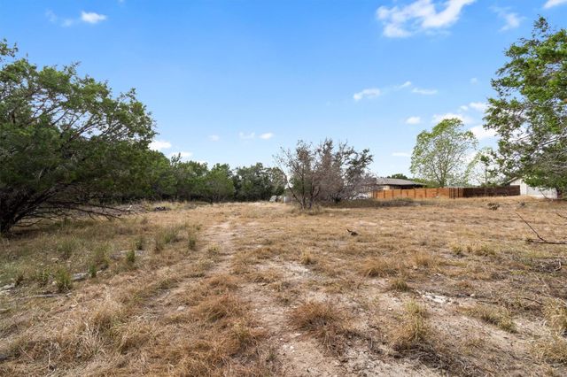 21002 SANTA ROSA Ave, Lago Vista, TX 78645