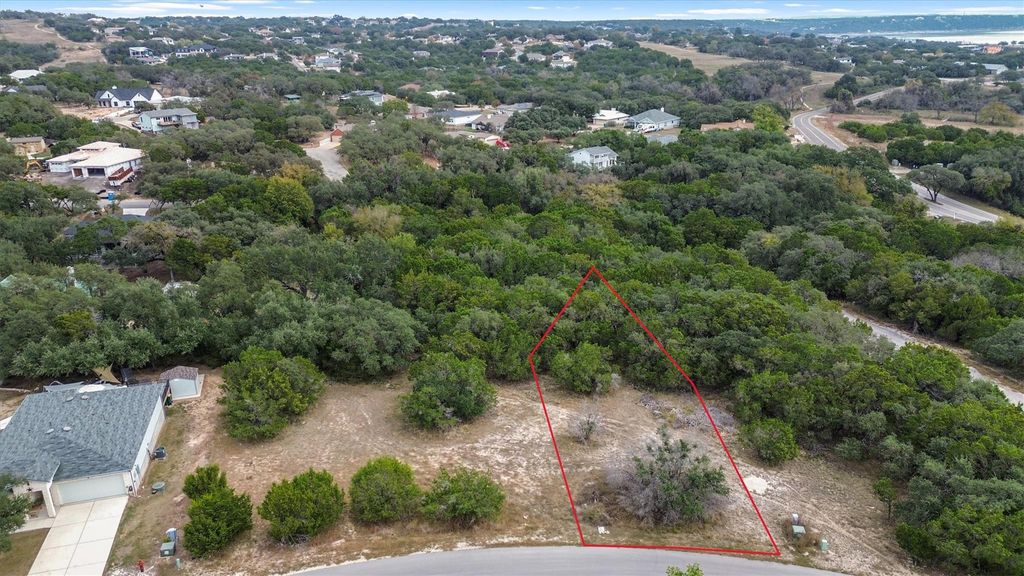21002 SANTA ROSA Ave, Lago Vista, TX 78645