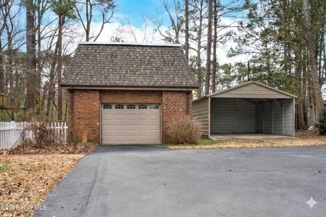 803 E Beechtree Drive, Nashville, NC 27856