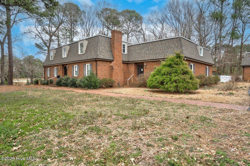 803 E Beechtree Drive, Nashville, NC 27856