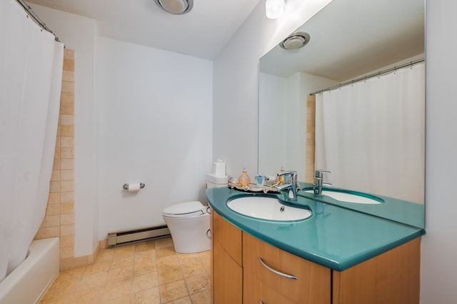 439C Dedham Street C, Newton, MA 02459