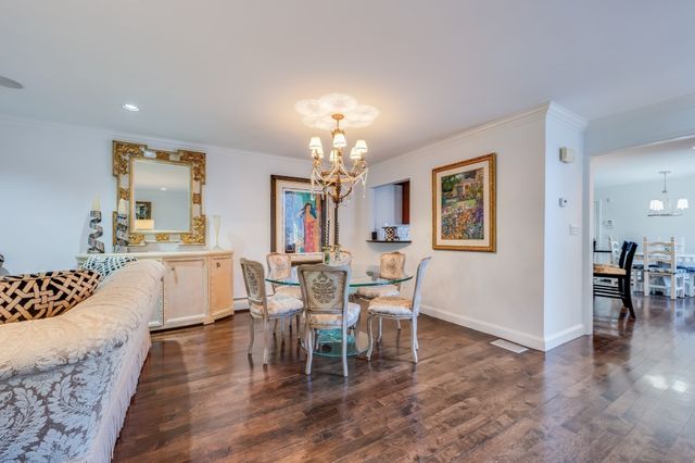 439C Dedham Street C, Newton, MA 02459