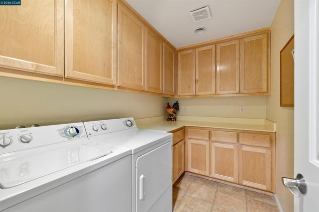 2464 Millstream Ln, San Ramon, CA 94582