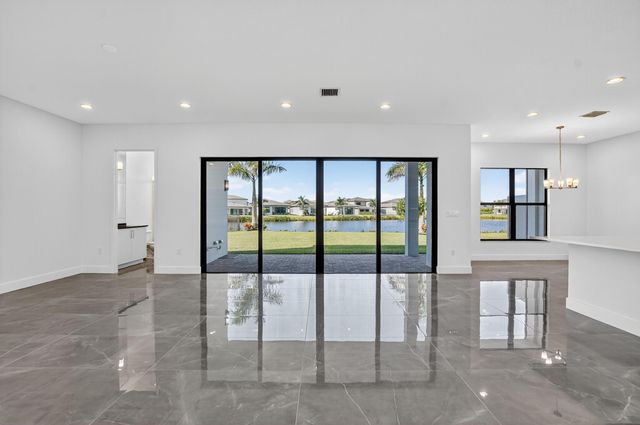 8215 Crystal Downs Avenue, Boca Raton, FL 33434