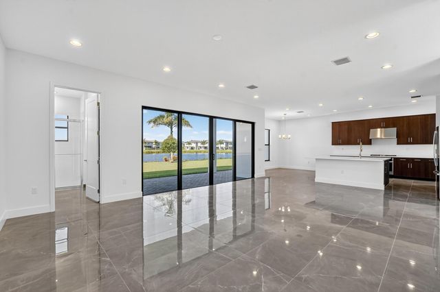 8215 Crystal Downs Avenue, Boca Raton, FL 33434
