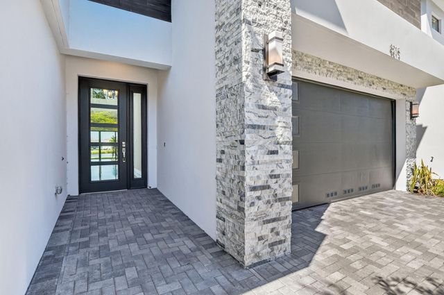 8215 Crystal Downs Avenue, Boca Raton, FL 33434